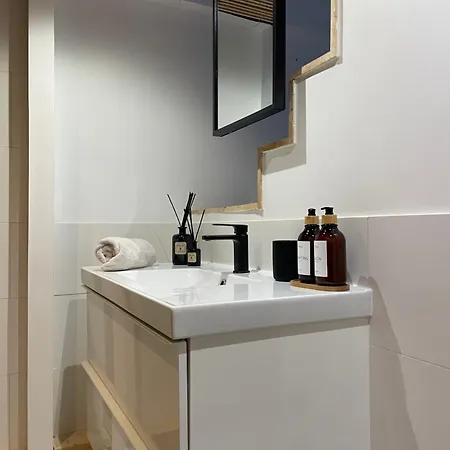 Duplex, Grand Balcon Et Sauna * Paris