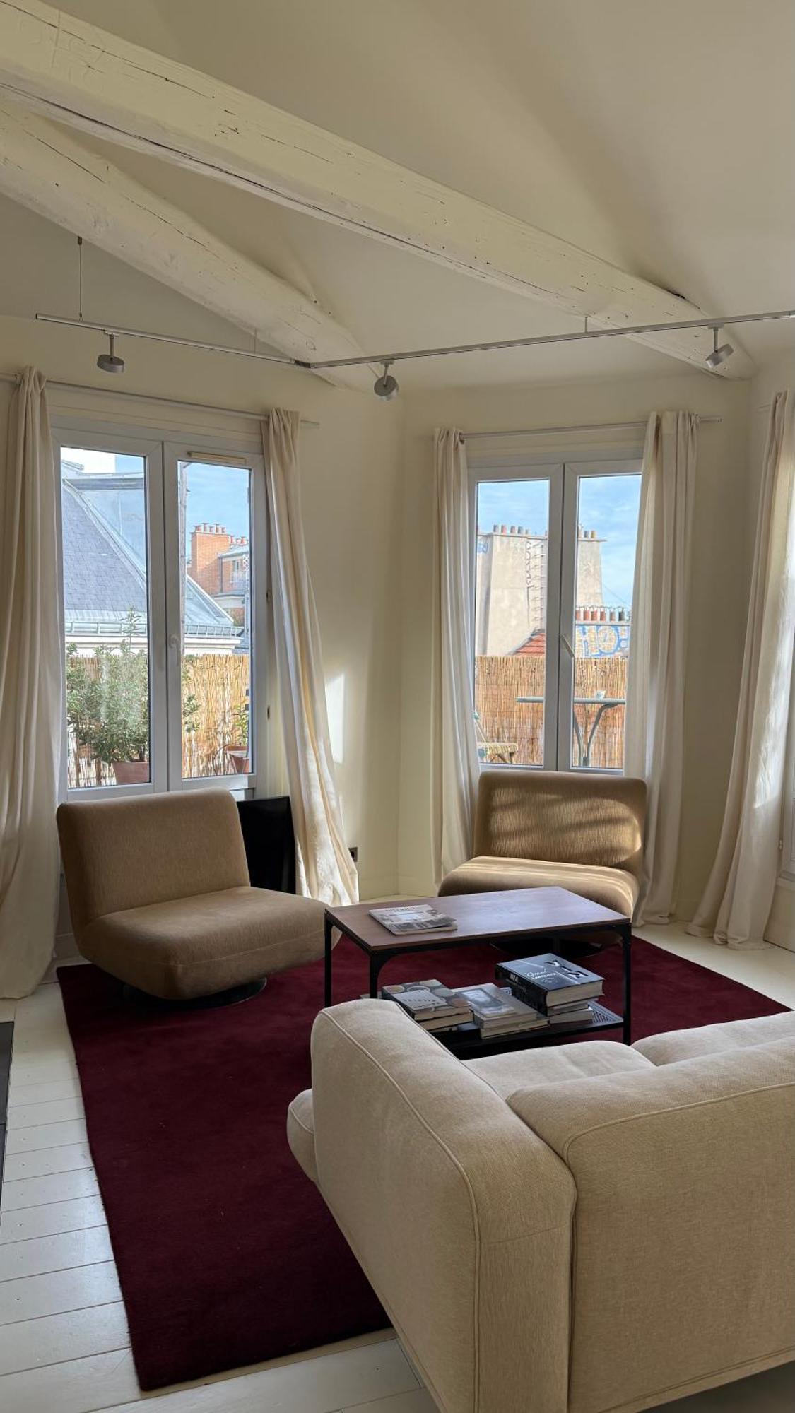 Apartment Duplex, Grand Balcon Et Sauna *